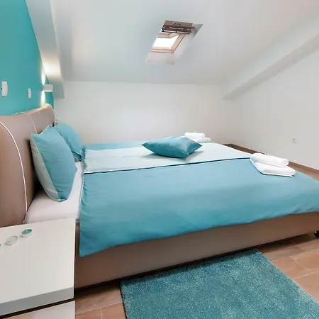 Nelly Apartment
